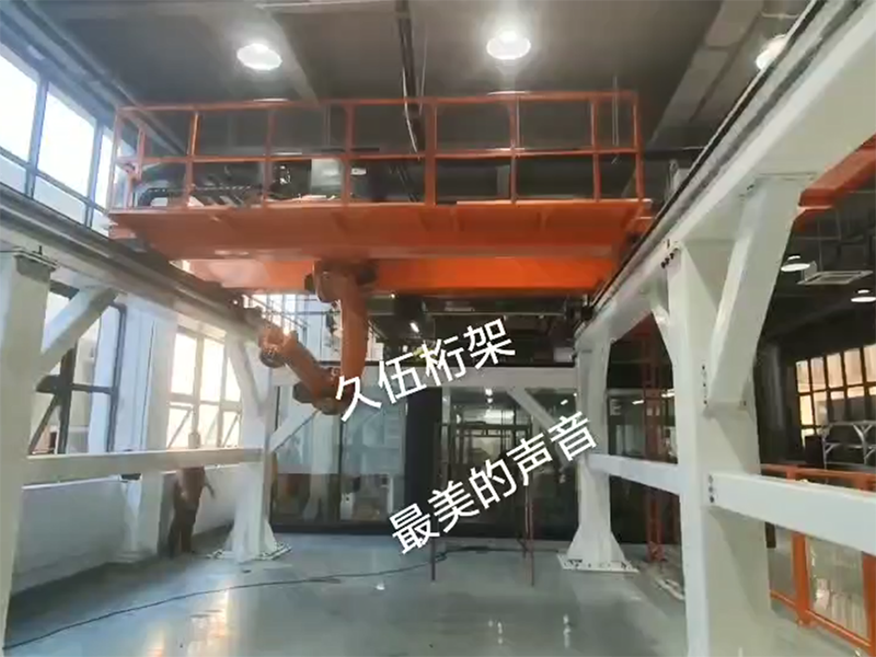 中建（深圳公司）的桁架倒掛機(jī)械手